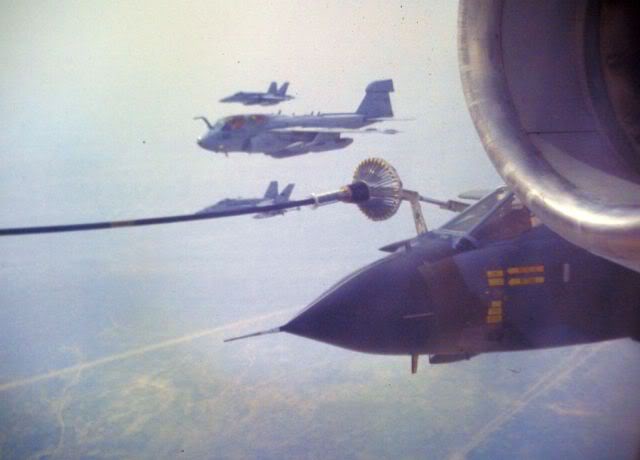 Tornado GR.1 - Taking a sip - Gulf 1996